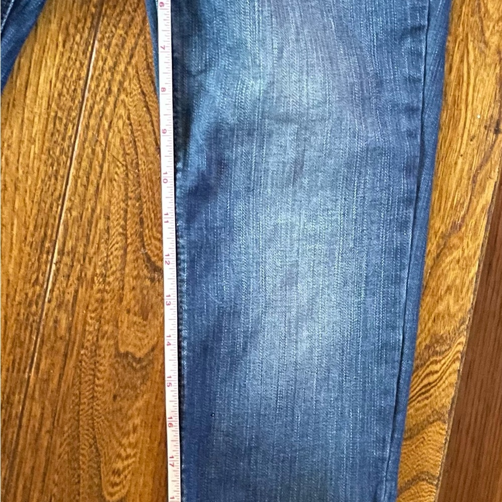 White House Black Market The Skinny jeans size 8P Medium Blue Zipped Ankles - Picture 13 of 13